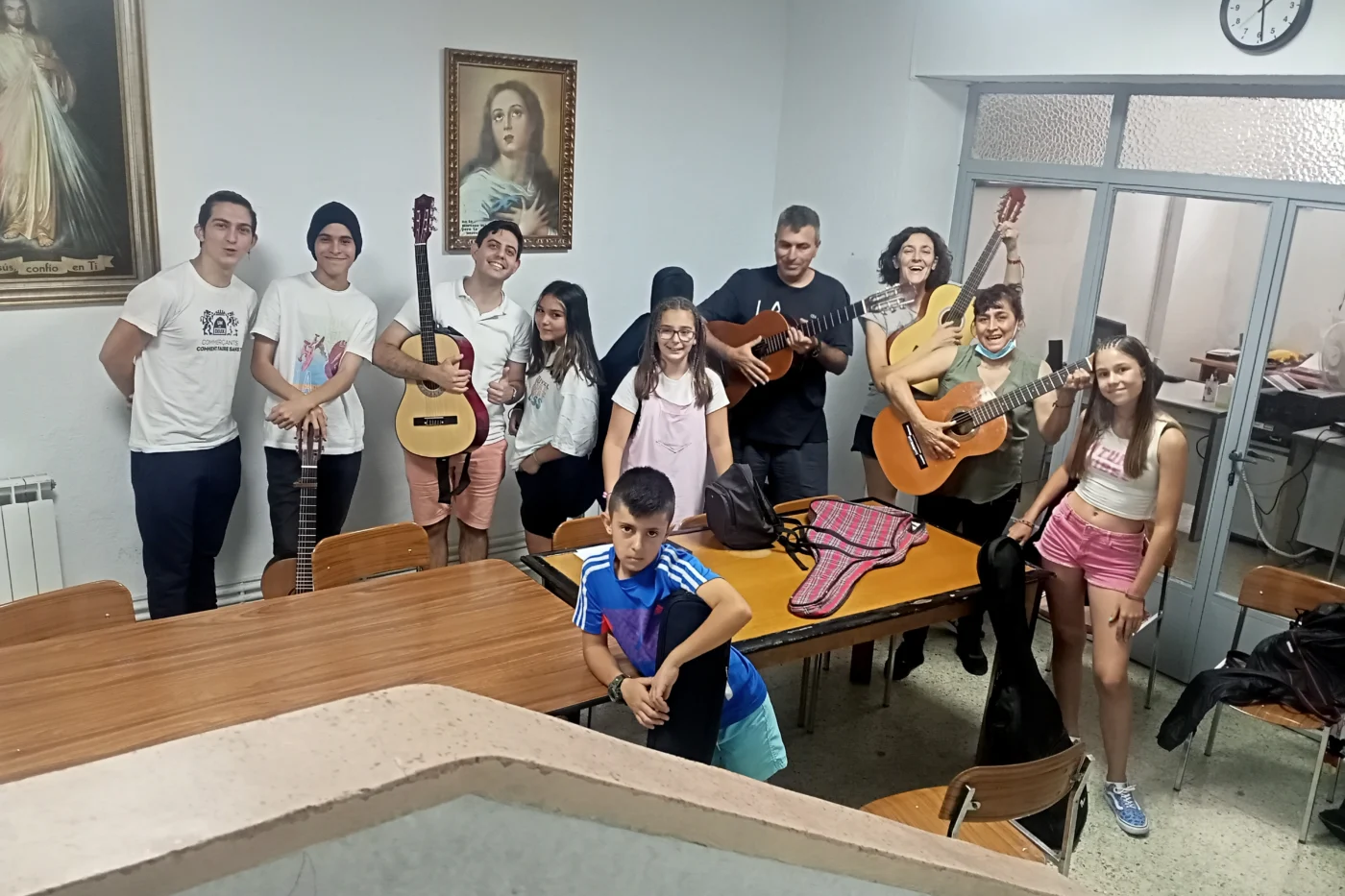 Grupo de jóvenes de la parroquia